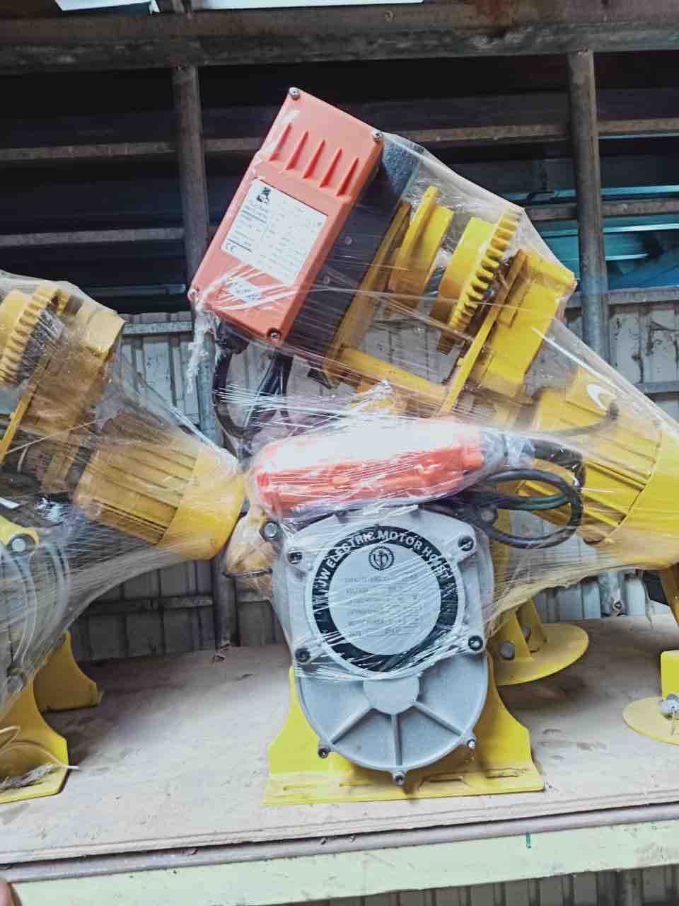 ម៉ូទ័រយោងកង់រត់+តេលេ JW1T 380V-40M